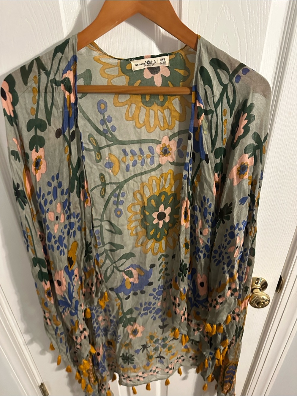 Decorative textile item